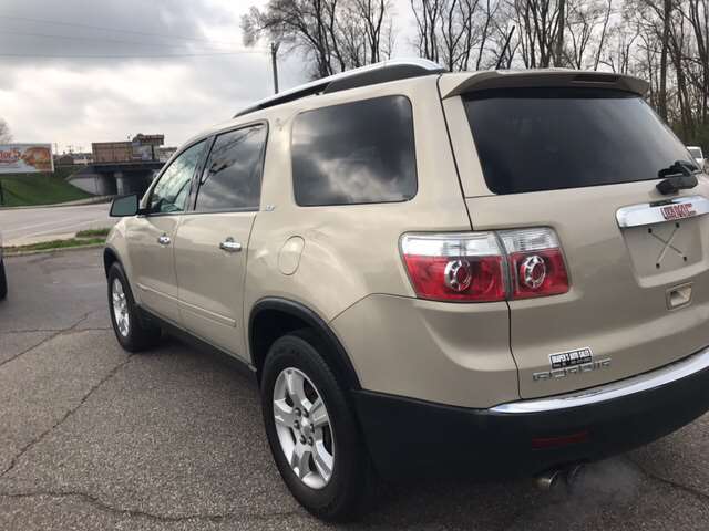 GMC Acadia 2008 photo 1